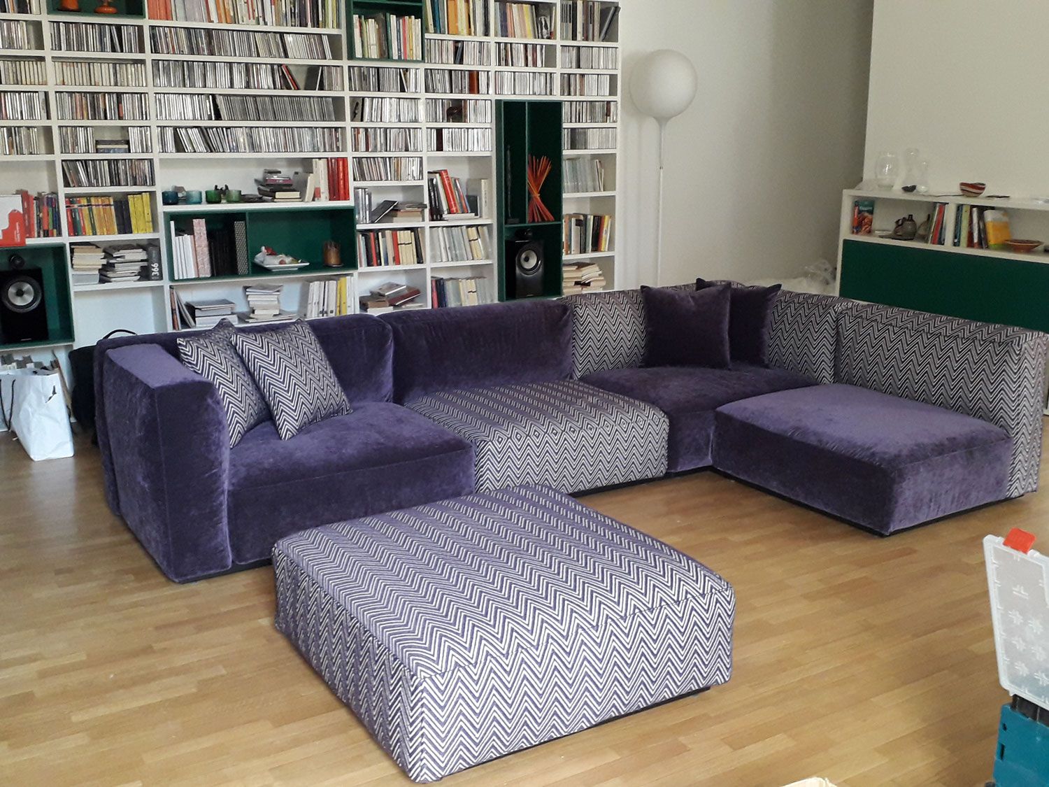 TAPPEZZIERE A Murialdo - rivestimento Divano giardino interno su misura